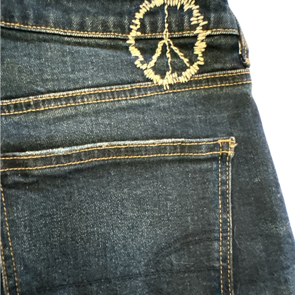 NWOT American Eagle distressed rigid shorts size 4 - Picture 3 of 7